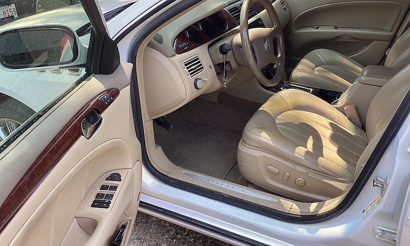 2006 Buick Lucerne...