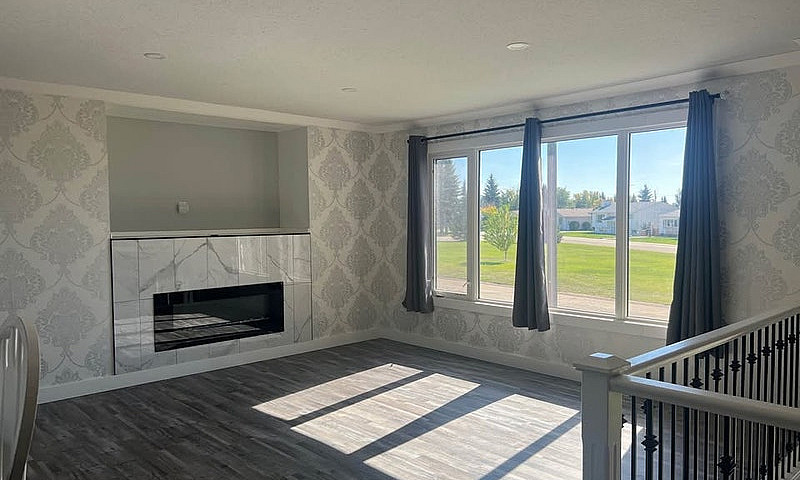 4 Beds 2 Bath House ...