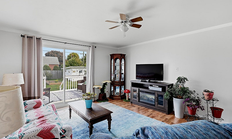 386 Second Avenue, S...