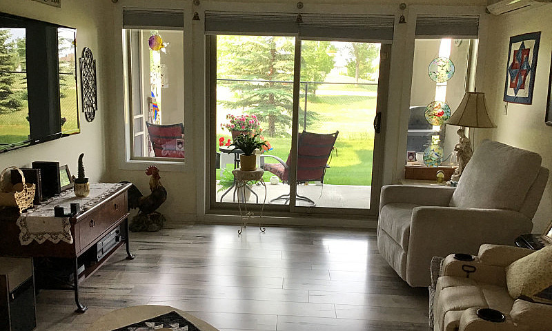 2 Bedroom Condo For ...