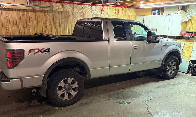 2013 Ford F150...