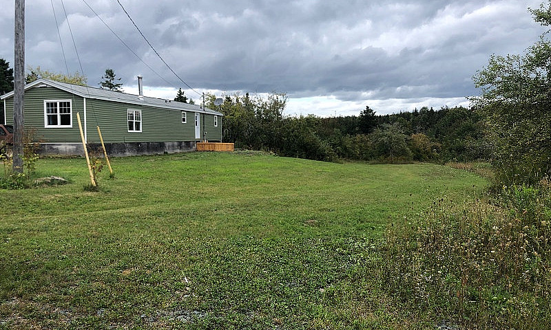 Mini Home On 2 Acres...