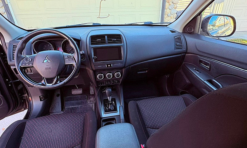 2018 Mitsubishi Rvr...