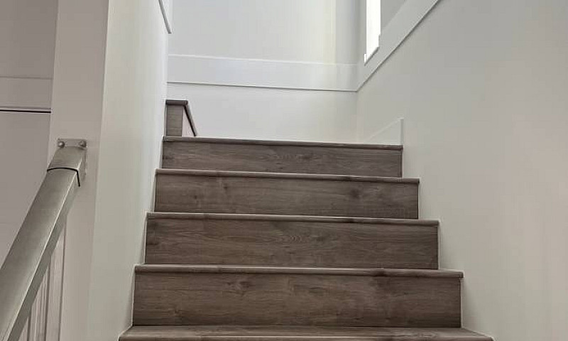 Vancouver, New 2 Bed...