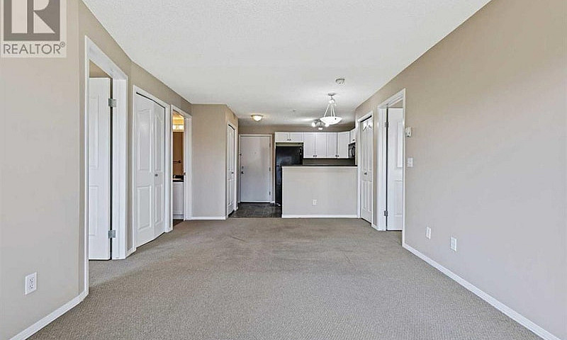 2 Bedroom Condo In B...