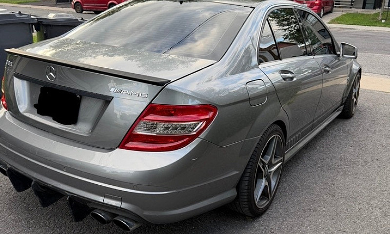 2010 Mercedes-Benz C...