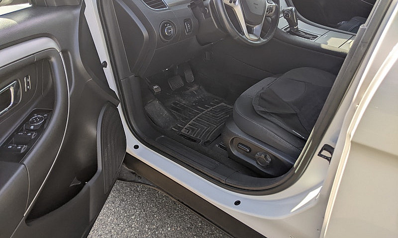 2015 Taurus Sel...
