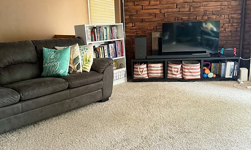 Lakefront 2Br Condo ...