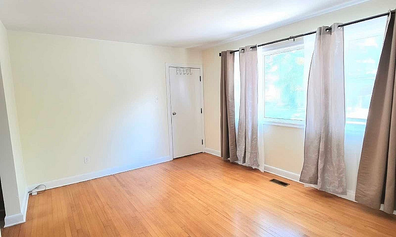 Two Bedroom Apartmen...