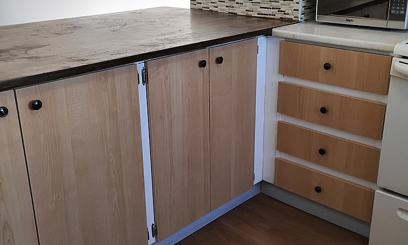 3 Br Town House For ...