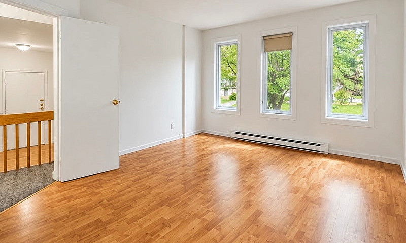 Logement À Louer/App...