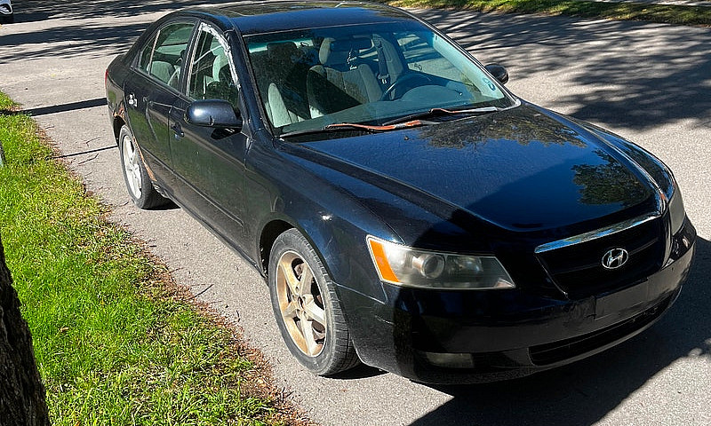 2006 Hyundai Sonata...