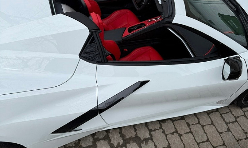 2025 Corvette Stingr...