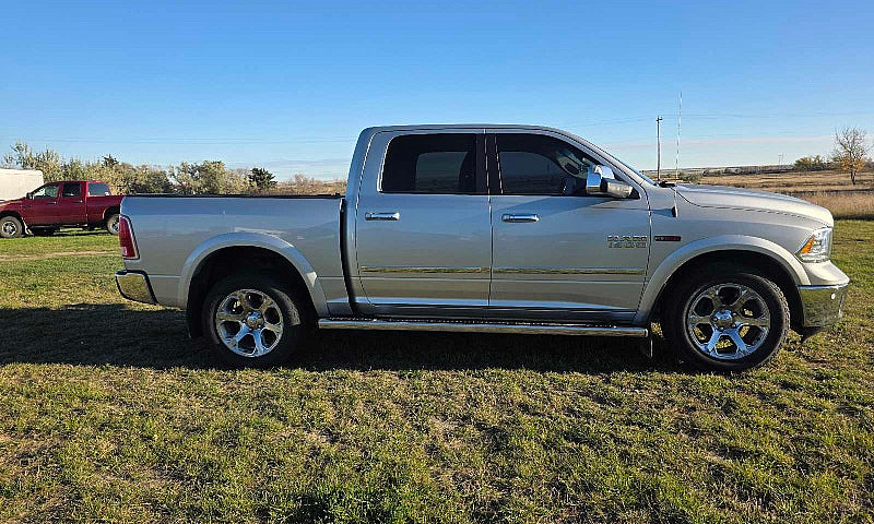 2015 Dodge Ram Laram...