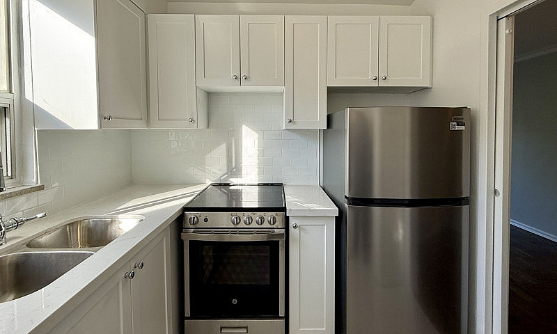Two Bedroom Apartmen...