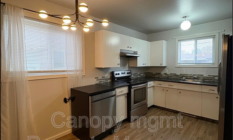 3 Bedroom House For ...