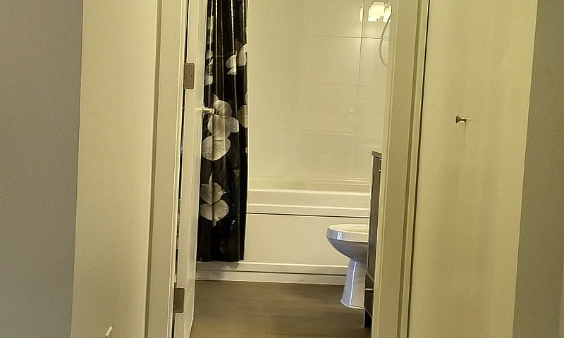 One Bedroom Condo. K...