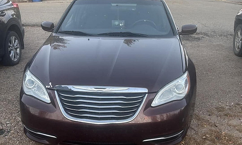 2013 Chrysler 200 Fo...
