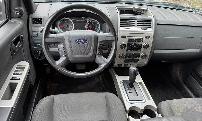 2010 Ford Escape Xlt...