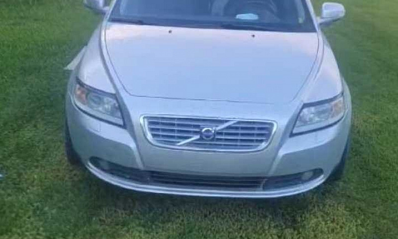 2010 Volvo S40 2.4I ...