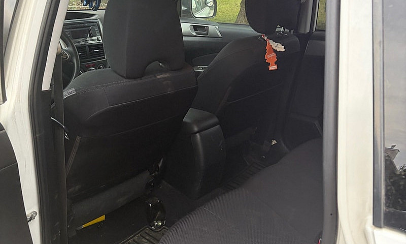 2012 Subaru Forster ...