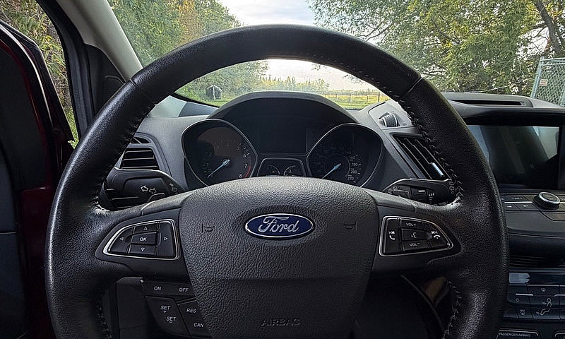 2017 Ford Escape...