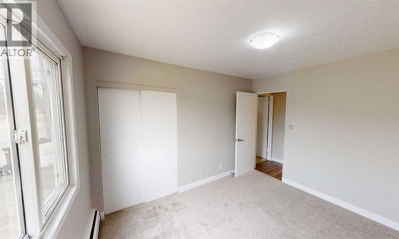 8, 10802 99 Street G...