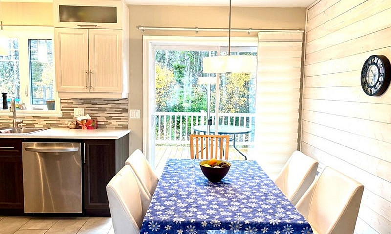 $415,000 - 2 Storey ...