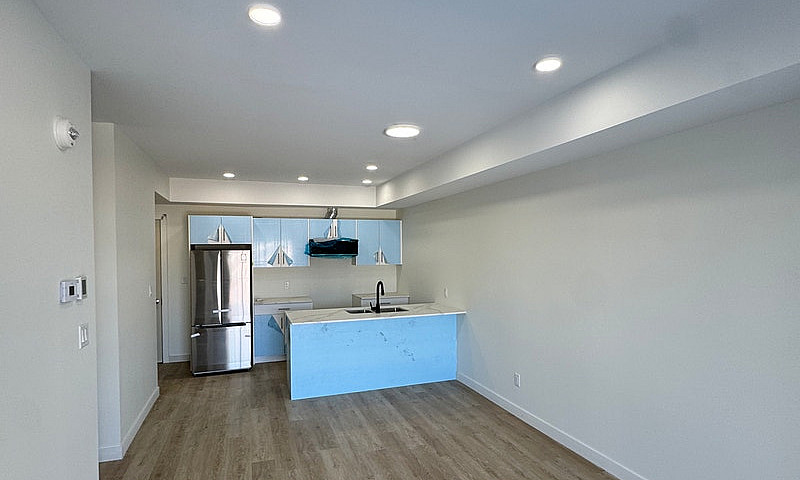2402 Ferrier Flats- ...