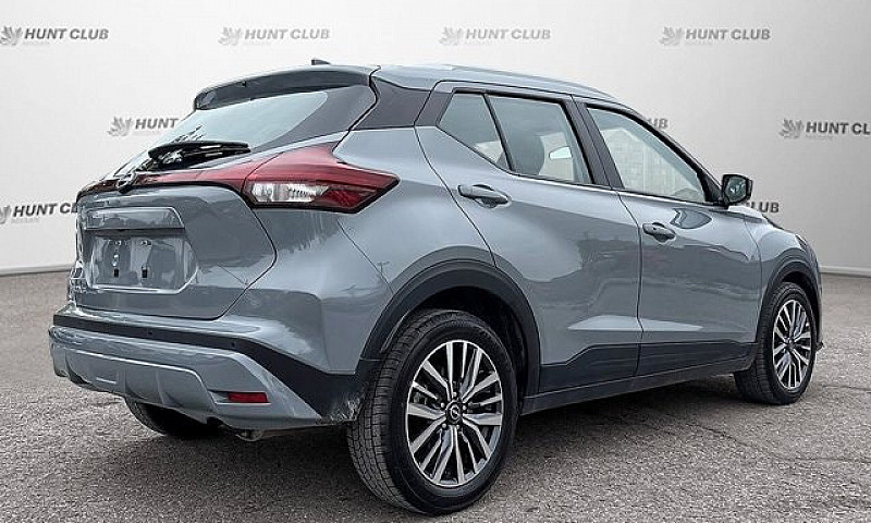 2025 Nissan Kicks Pl...