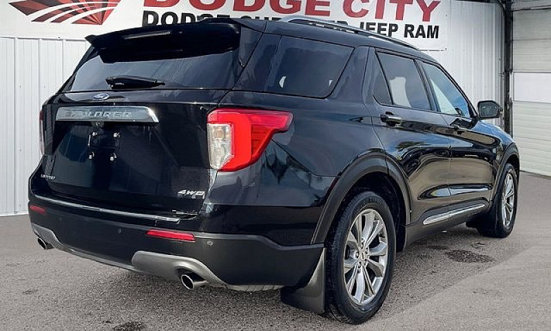 2021 Ford Explorer L...