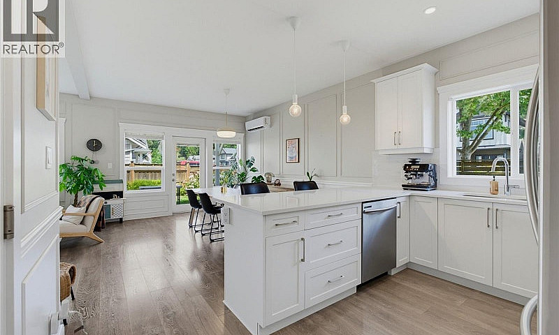 1102 Crispin Pl Lang...