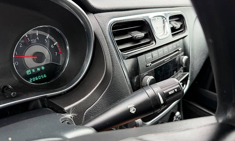 2012 Chrysler 200 Lx...