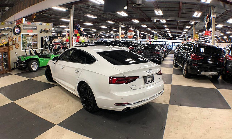 2019 Audi A5 Komfort...