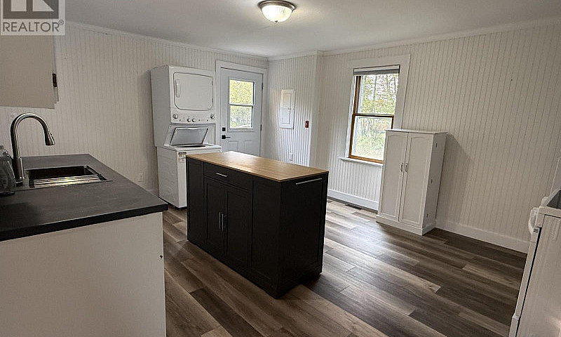 248 Munroe Avenue Ex...