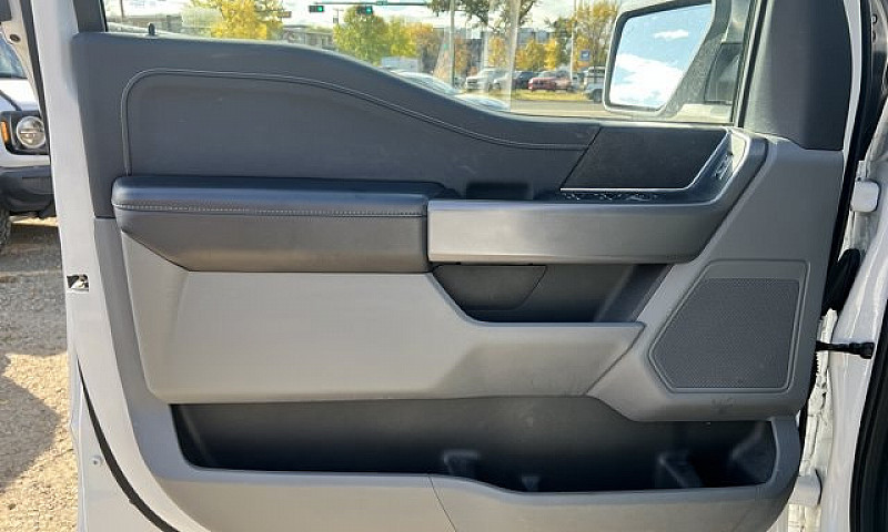 2025 Ford F-150 Xlt ...
