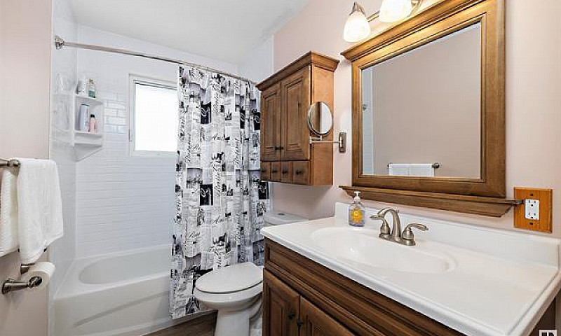 Open House! 16103 80...
