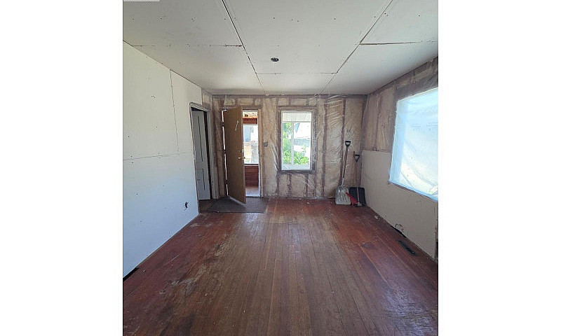 304 Mcanally Street ...