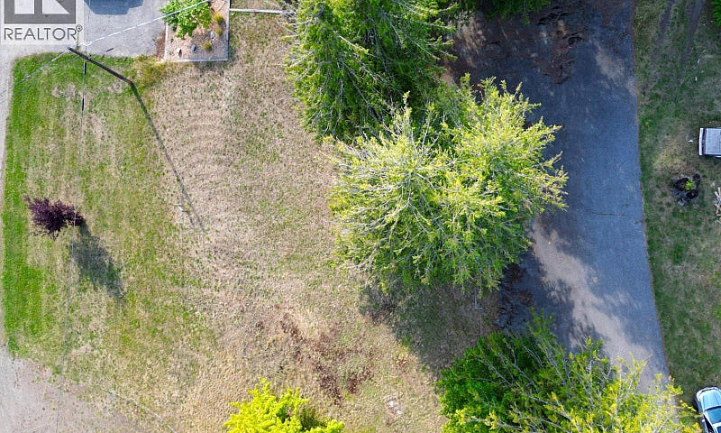416 Slocan Avenue Ne...