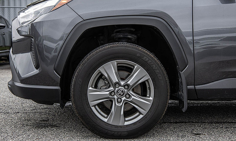 2023 Toyota Rav4 Xle...