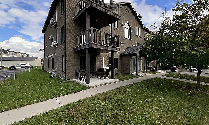 250 000$ - Condo À V...