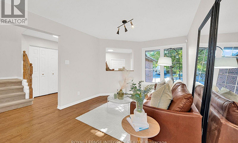3 Binbury Way Ottawa...