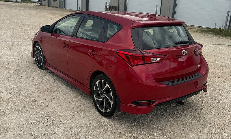 2018 Toyota Corolla ...