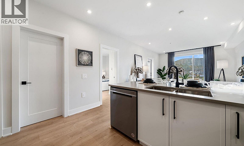 418 1371 Goldstream ...