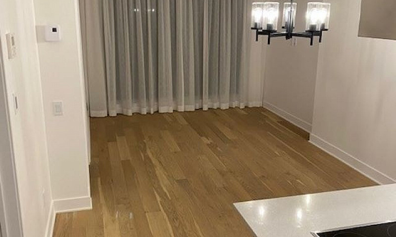 Condo De Luxe: 4 ½ A...
