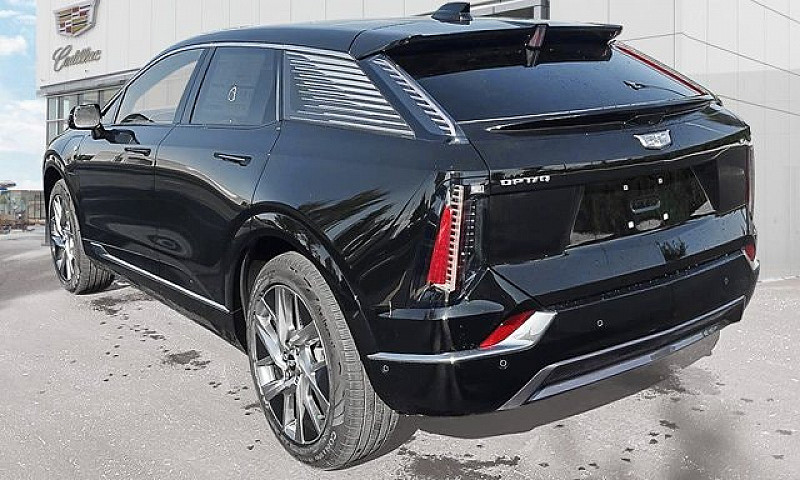2027 Cadillac Optiq ...