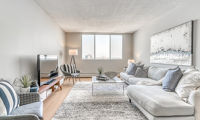 The Pinnacle - 1 Bed...