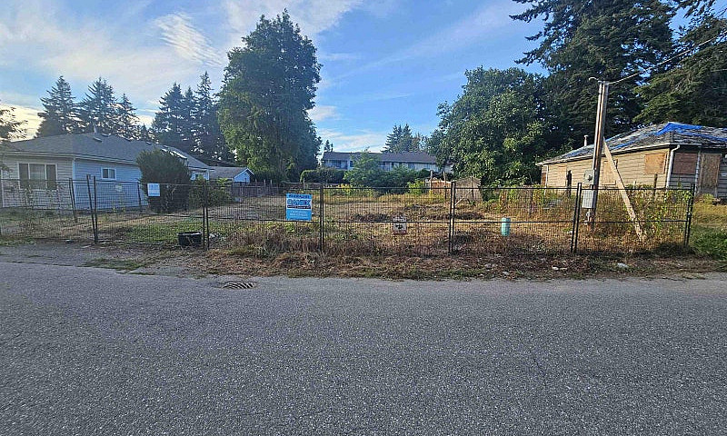 34033 Wavell Lane Ab...