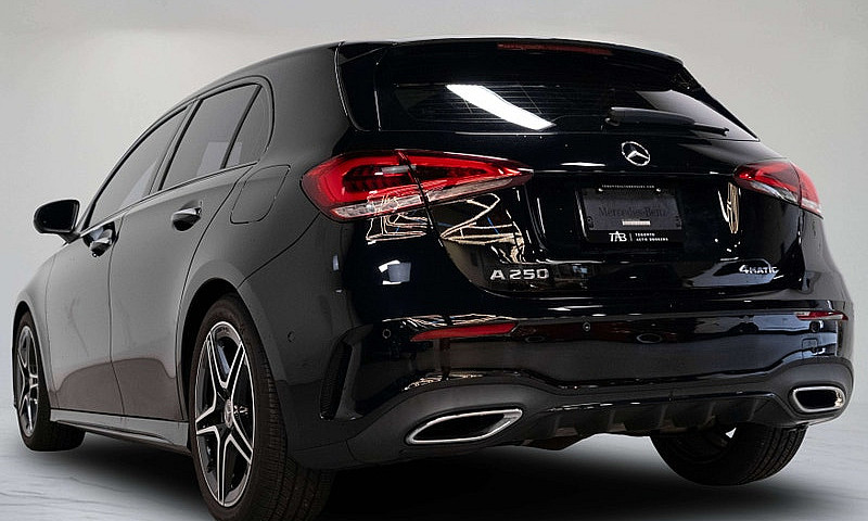 2022 Mercedes-Benz A...
