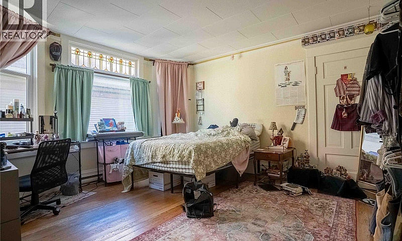 2329 Dowler Pl Victo...